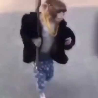 Face reveal
