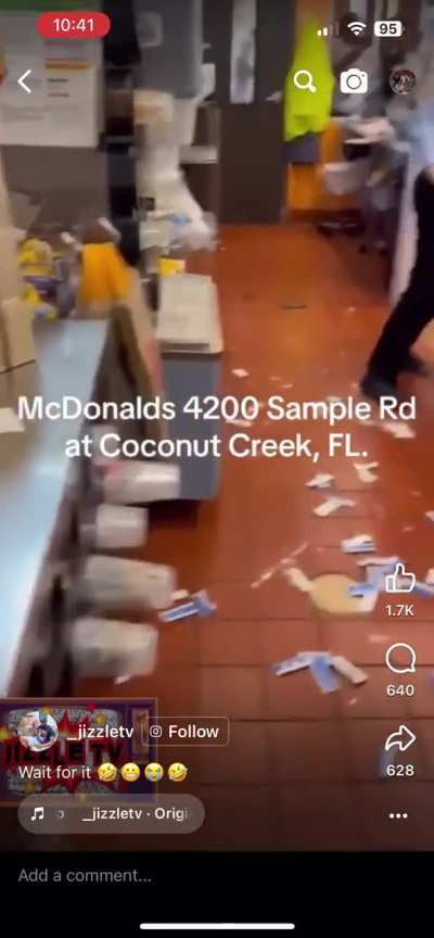 Angry Woman yeets coffee pot at McDonalds staff