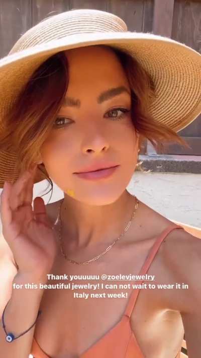 Kayla Compton 