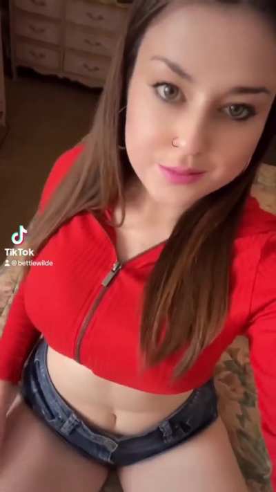 @bettiewilde