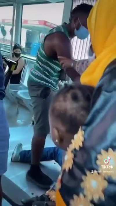 He was calling Black people Ń!gg*r in the bus