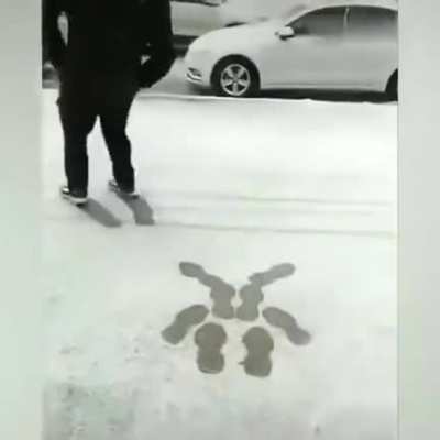 To make a snow bunny