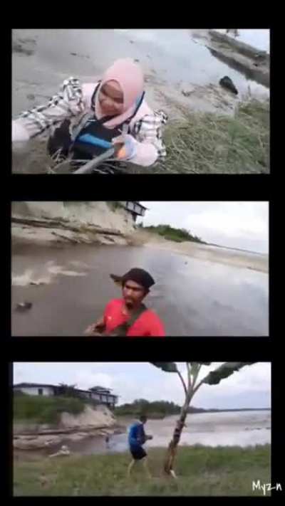 1 Wave, 3 Angles