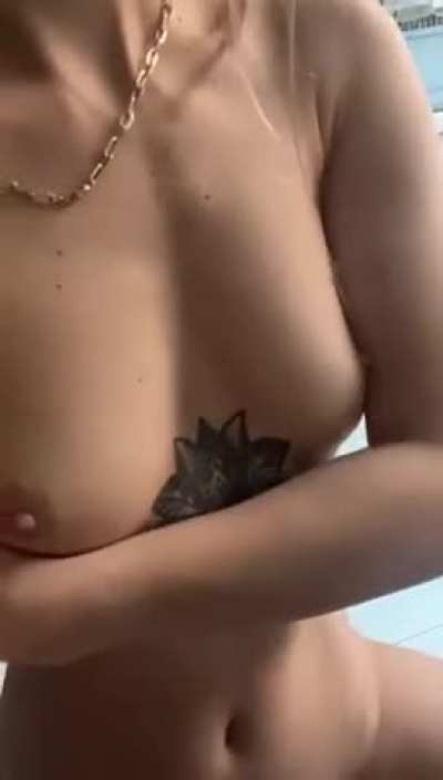 Some tits for a spicy night [OC]