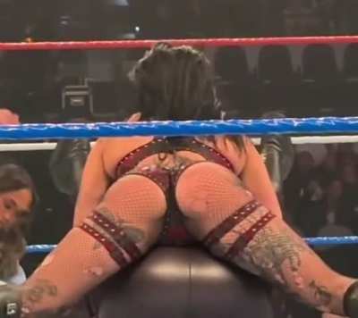 😋