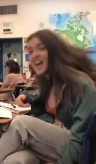 OMG EMILY YOUR SO QUIRKYYYY😭😝😝 not sure if this has been posted yet, she really thought she did something 💀