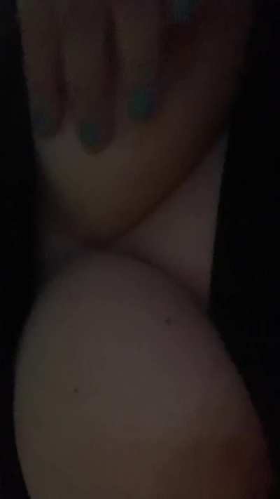 Mommy Dommy, switch, pet play. Cock pleaser and teaser! Multi squirting MIILF! Good boys only! 