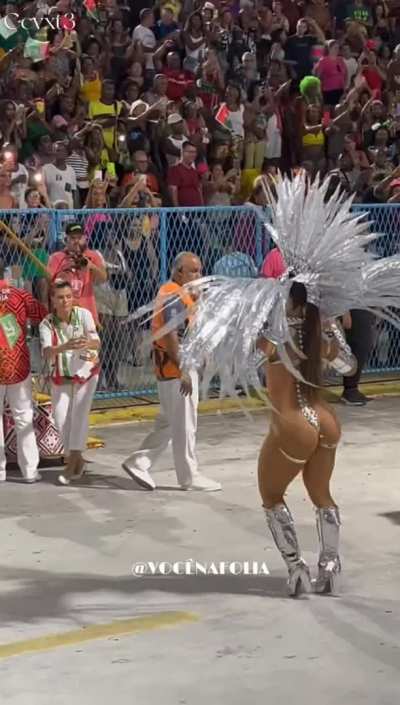 Paolla Oliveira