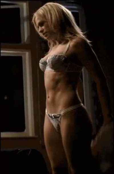 Anna Paquin