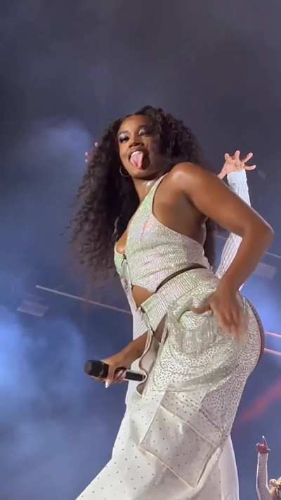 Iza