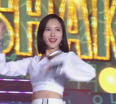 Adorable Mina