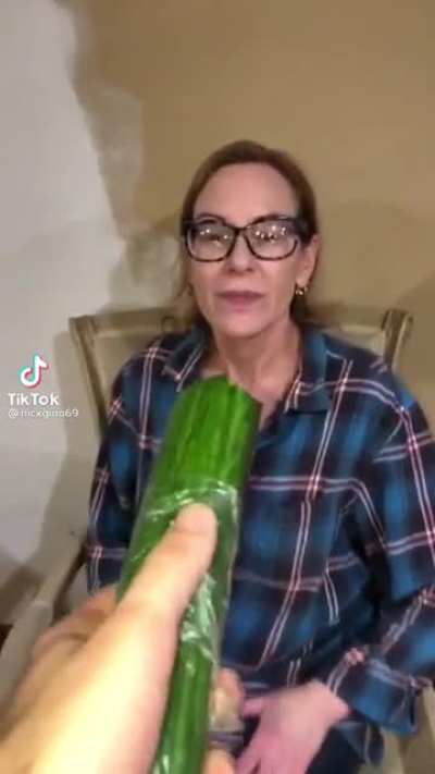 Cucumber be bussin 😩