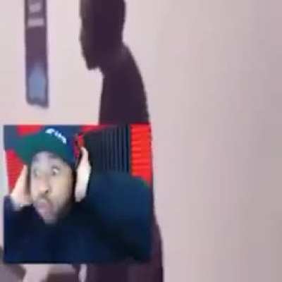 twomad👁️👄👁️