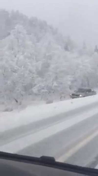 Snøen (og trafikkidiotene) er tilbake!