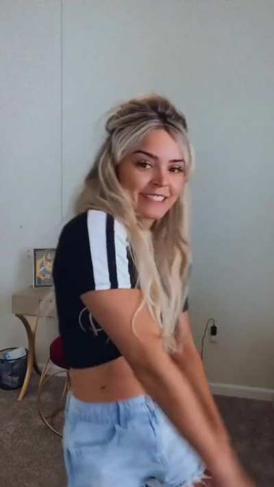 Tay Conti