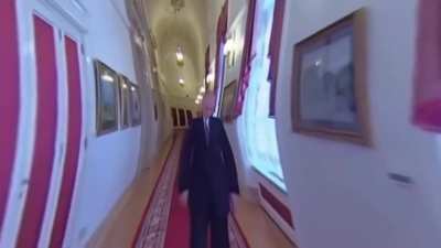 Narrow Putin (OC)