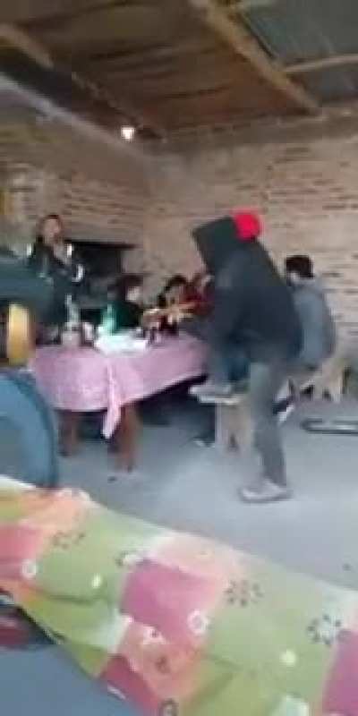 Crosspost. Drunk Mariachi