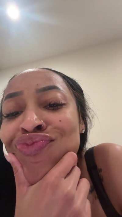 would u nut in her mouth or face