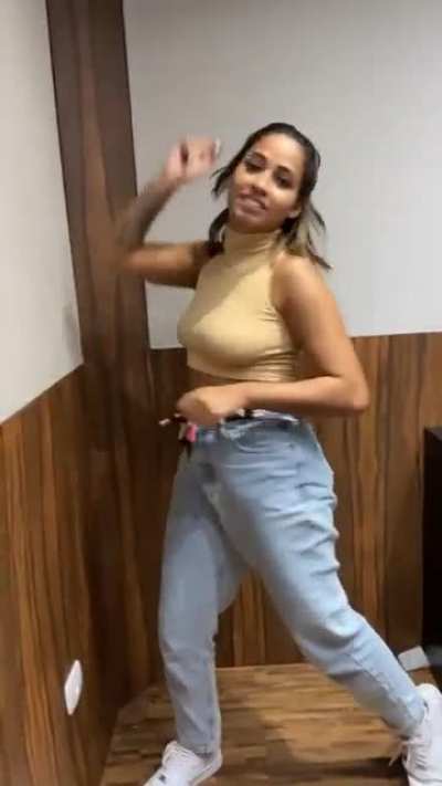 MC Loma