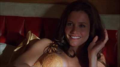 Courteney Cox