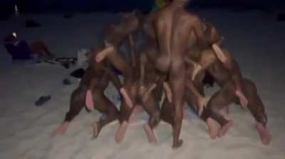 thug pyramid