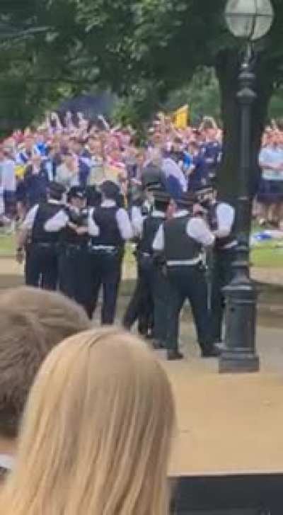 NSFW Scottish man is arrested after losing his kilt