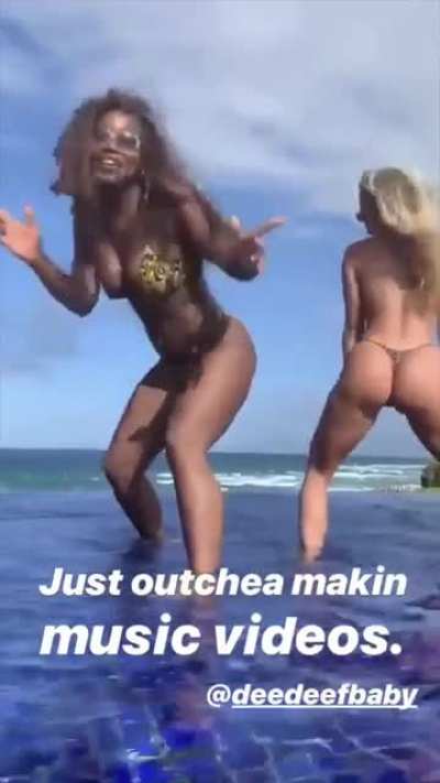 🍑