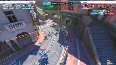 I can only assume that my Orisa slingshotting off the payload in ult is a bug? Strangest bug I've seen! (We lost this game anyways)