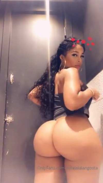 @(ariiela lalalagosta)@ mega DM me if you interested 💸🤑🔥💦