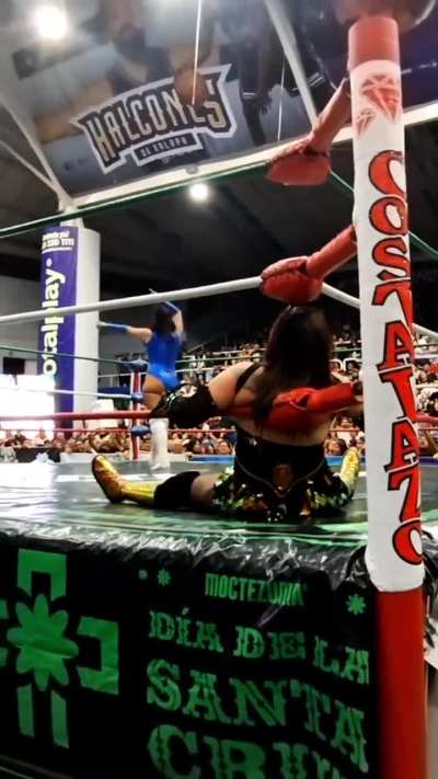 Lady Maravilla stinkface to keyra different angle AAA in Xalapa 8/29/25