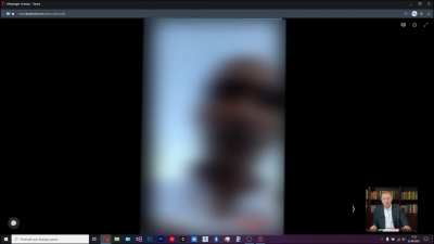 Biz bu adamla uzun zamandır facebookta konuşuyoruz adam ciddi ciddi beni cumhu<wbr>rbaşk<wbr>anı sanıyor, sizinle bu saçma olayı paylaşmak istedim.(blur ekledim çünkü şimdi fbi ekibi adamı bulur aşırı dalga falan geçer sonra başım derde girmesin amk)