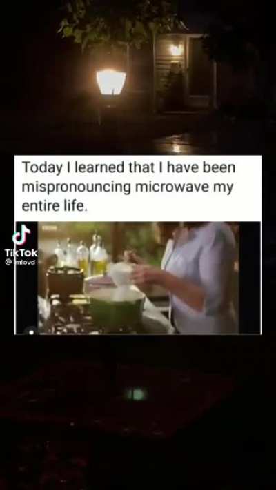 How to pronounce Microwave