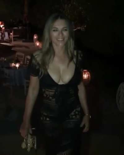 ElizabethHurley