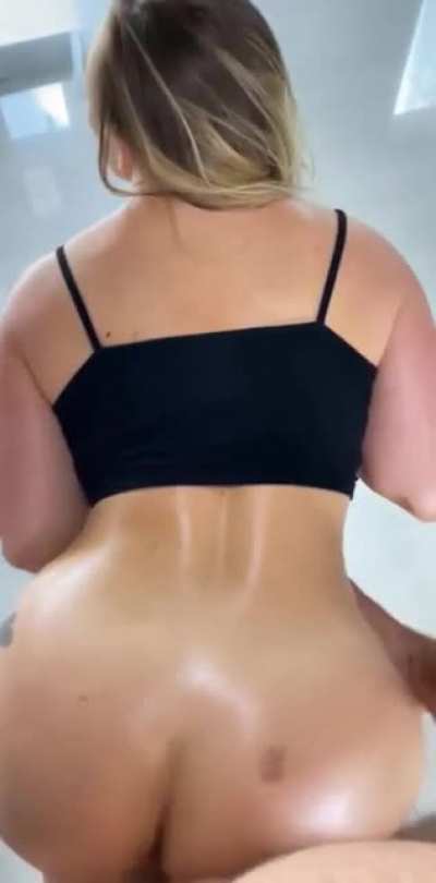 Backshots