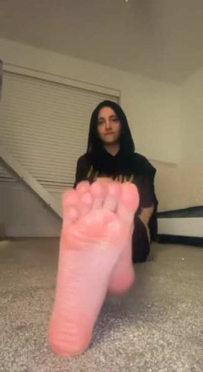 Muslim Girl Soles