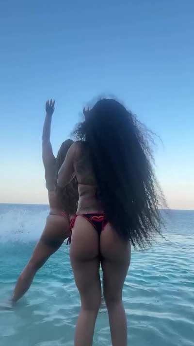 Glorilla 🍑