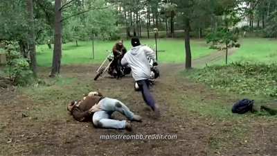 Noomi Rapace Kicks Two Men in the Balls, One Who Gives No Reaction Because He Can’t Feel Pain in the Girl Who Played With Fire/Flickan Som Lekte Med Elden (2009)