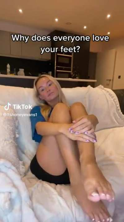 @itshoneyevans1