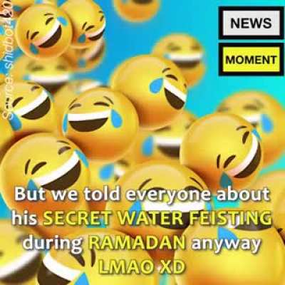 muslim man drinks water during ramadan 😳😳 😳