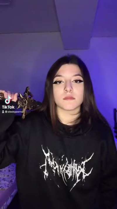 😈😈😈