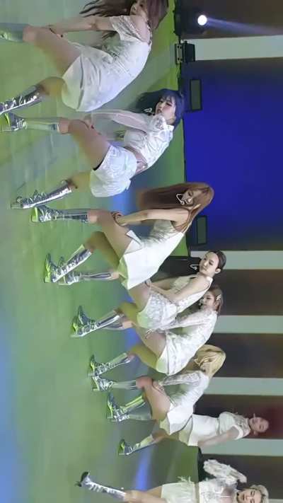 Twice twerk
