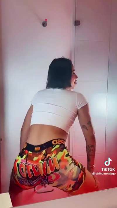 So what does her shorts say?