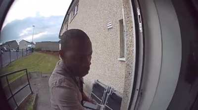 My Amazon delivery driver accidentally walked into my house yesterday and I can’t stop laughing at my ring doorbell footage of him afterwards 😂