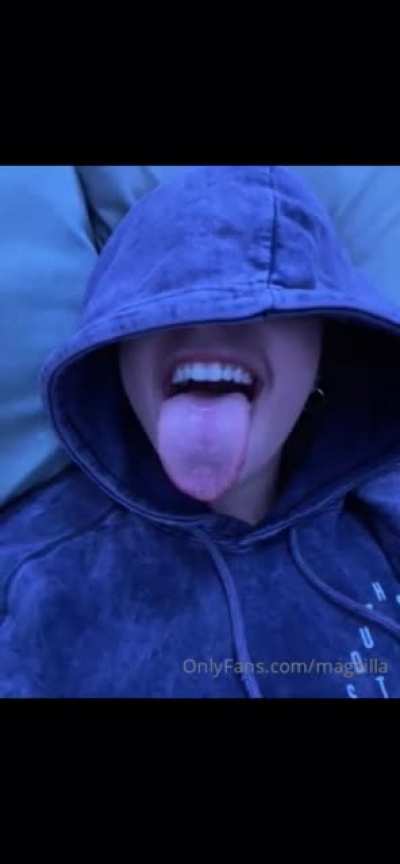 Hoodie👅