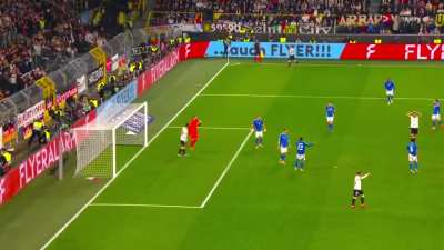 Alemanha [2] x 0 Itália - O gol de pelada que a Itália levou...