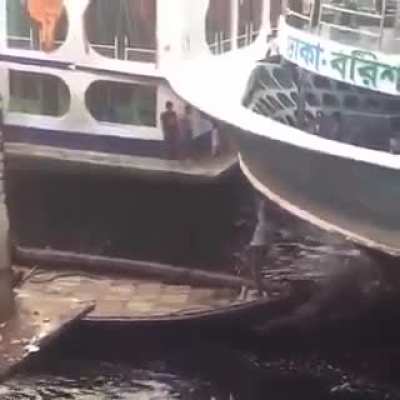 manually preventing ships from colliding