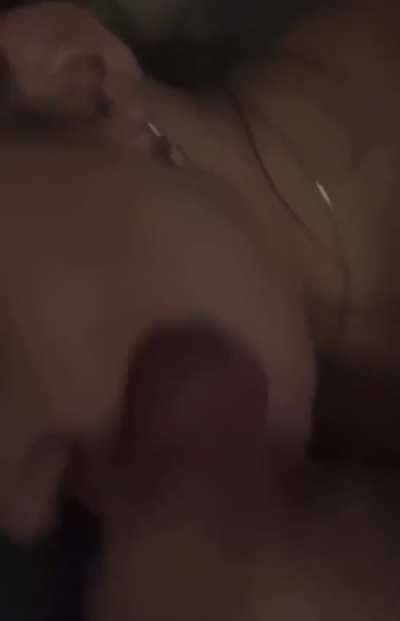I suck you good if you promise to cover me in cum!