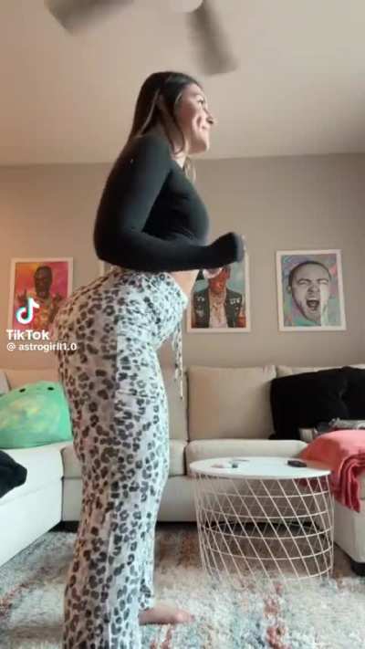 @astrogirl1.0