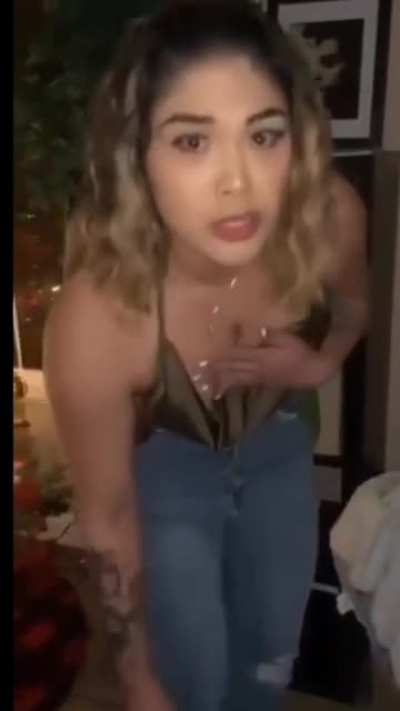 Downblouse