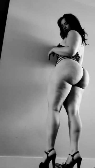 Elite Thickness